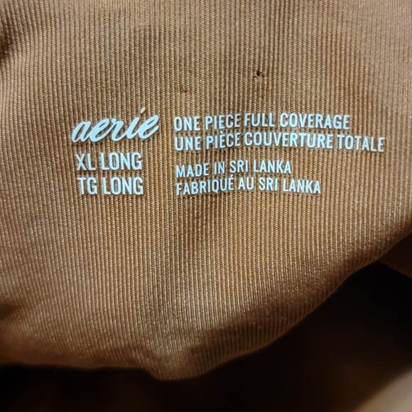 AERIE Scalloped One Piece Swimsuit - Picture 3 of 4